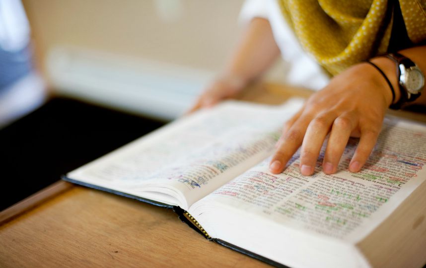 lire la bible tous les jours ellecroit.com